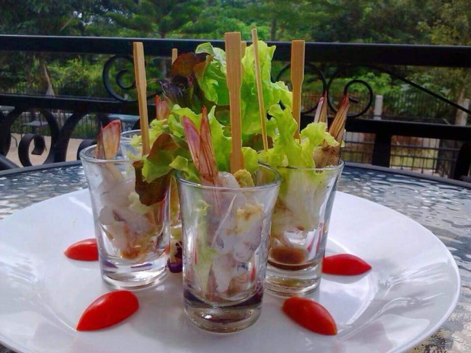 Je t'aime cafe&villa Sing Buri Esterno foto
